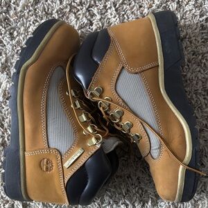 Timberland Wheat and Black Men's Leather Hiking Boots